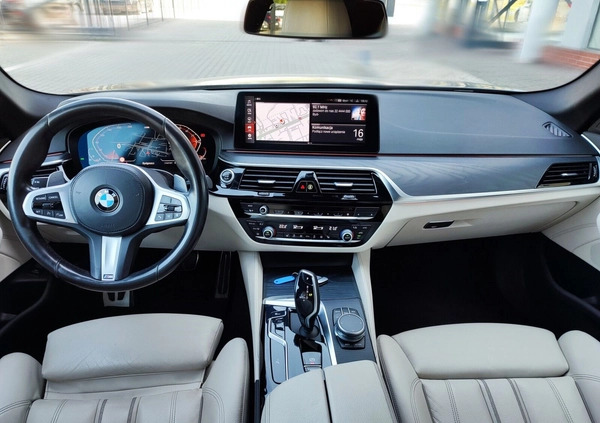 BMW Seria 5 cena 184900 przebieg: 113565, rok produkcji 2020 z Ciechocinek małe 596